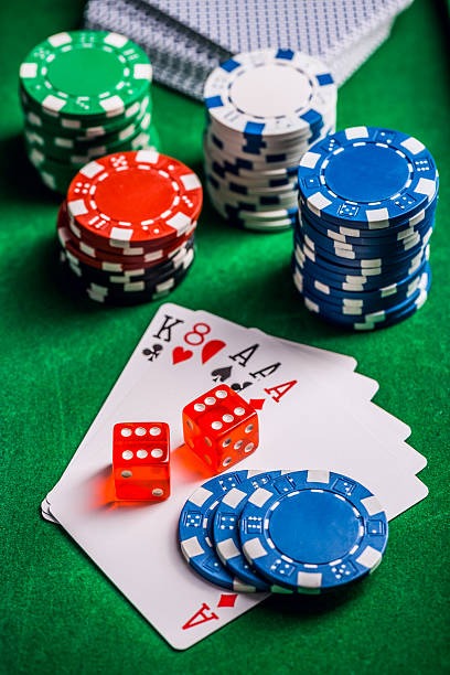 slot 365 live-dealer poker table with professional dealer and player interface